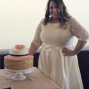 Elegant Cream Lace Dress